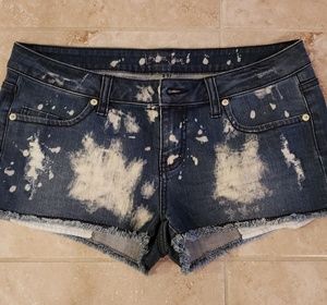 London shorts size 10
